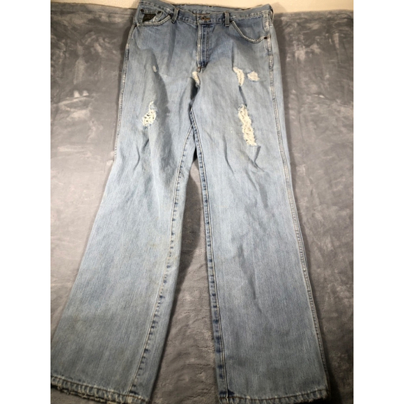 Cinch jeans size 36x36 ripped - Picture 1 of 8